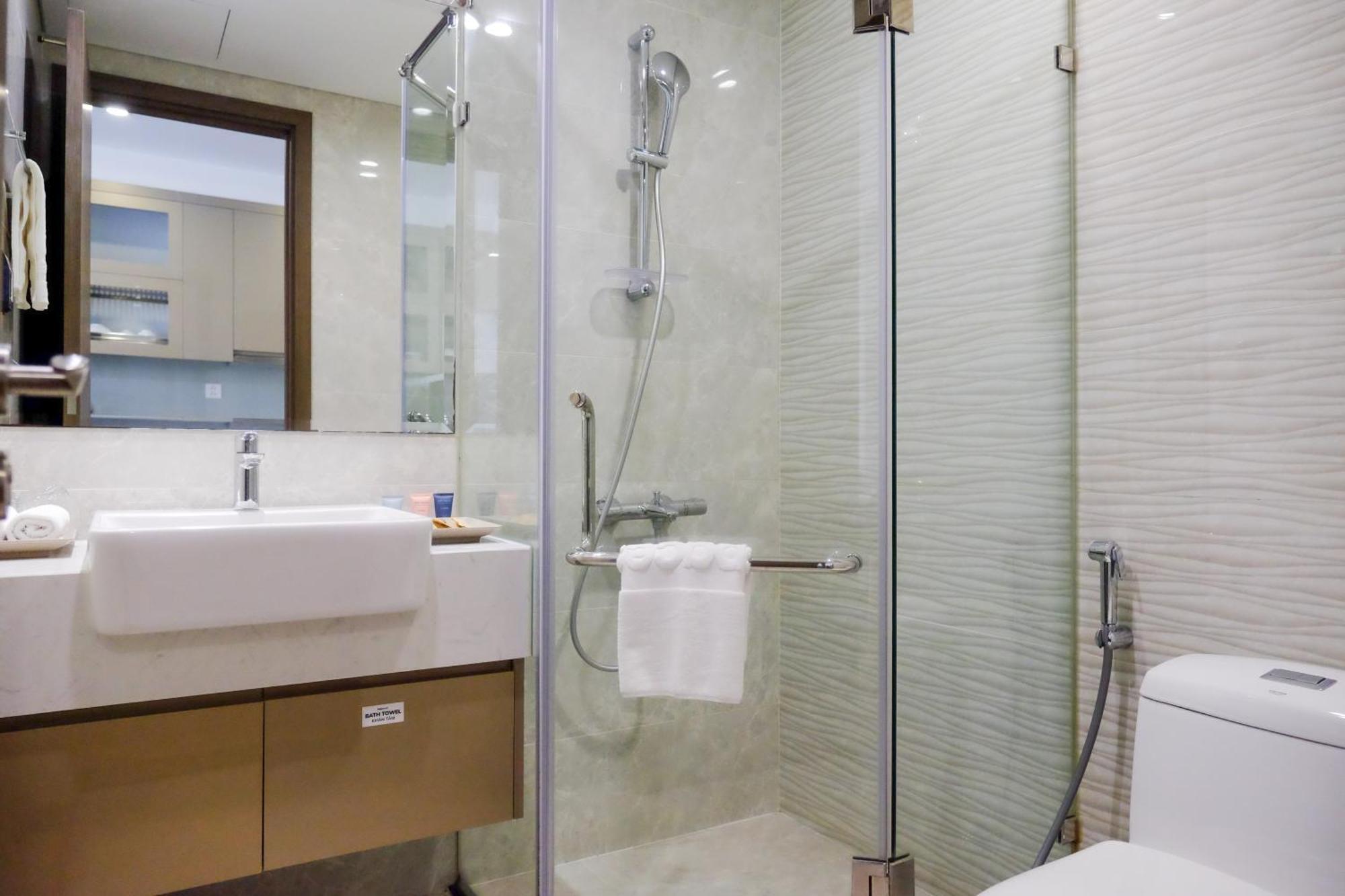 Aspaces Serviced Apartments - Vinhomes West Point Hanoi Kültér fotó
